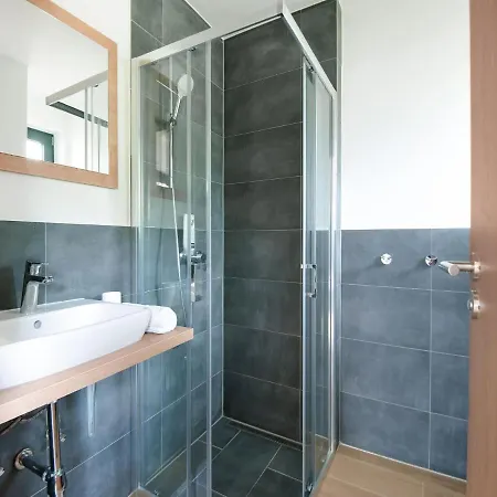Apartament Pleasant In With Balcony *