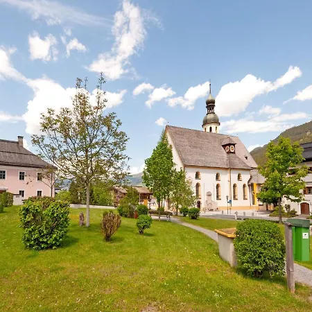 Pleasant In With Balcony Apartament Jochberg