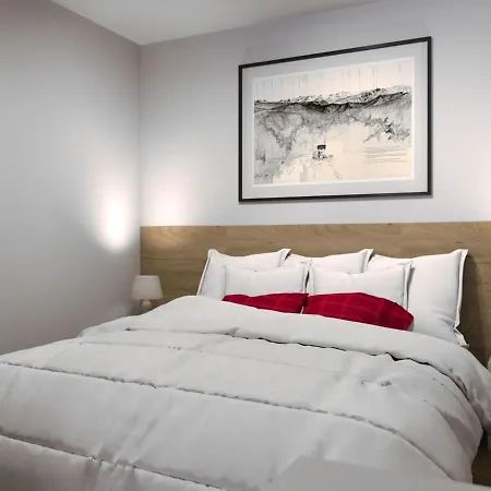 Pleasant In With Balcony Apartament